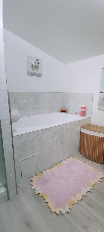 Propre Et Cosy Apartment Le Mesnil-en-Vallée